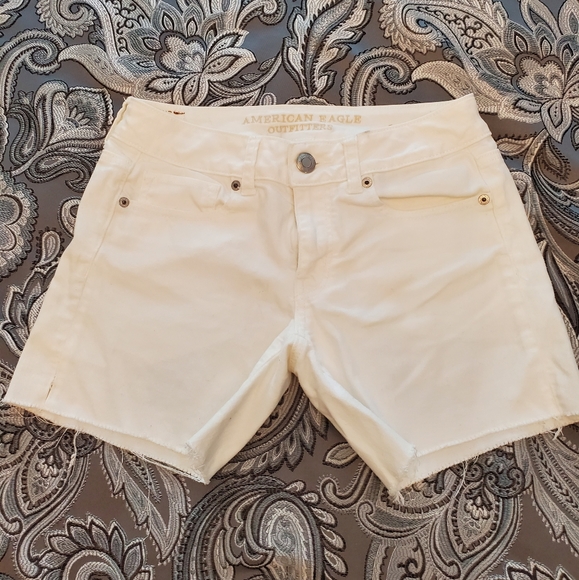 AEO American Eagle White Midi Rise Cutoff Shorts
